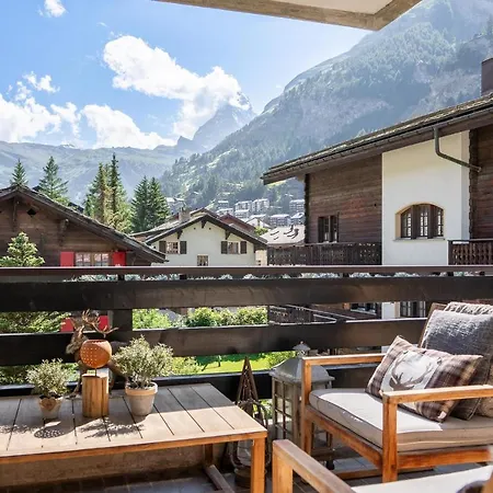 Stylish With Matterhorn View In The Center Apartmán Zermatt